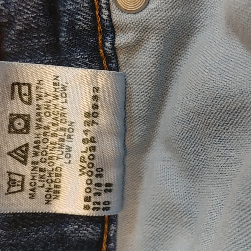 Bleu High Rise Jeans - Picture 6 of 8